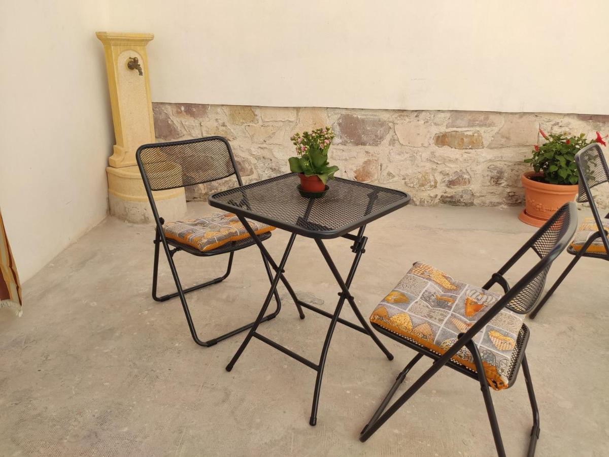 B&B 24 Maggio Carloforte  Exterior photo