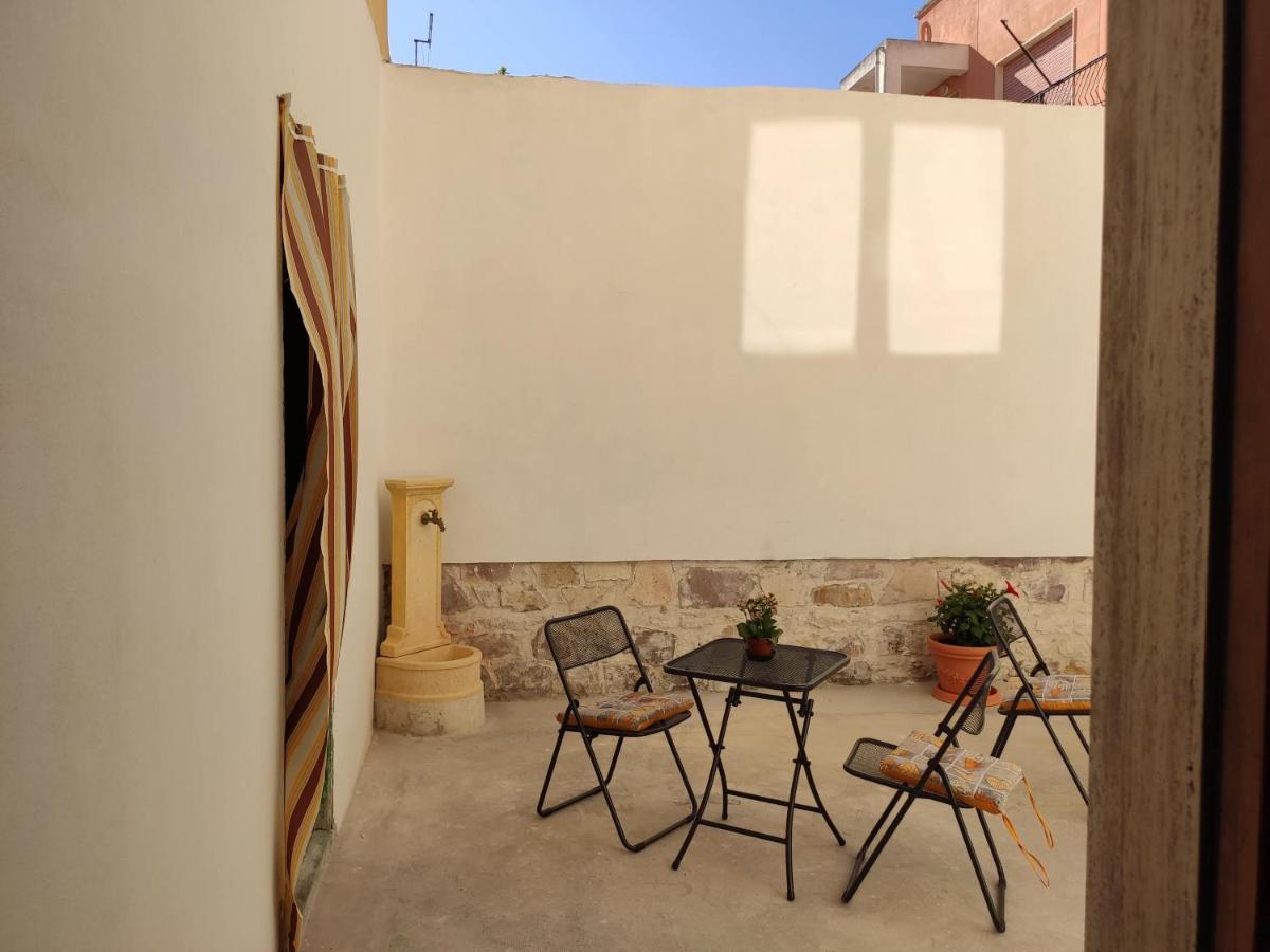 B&B 24 Maggio Carloforte  Exterior photo