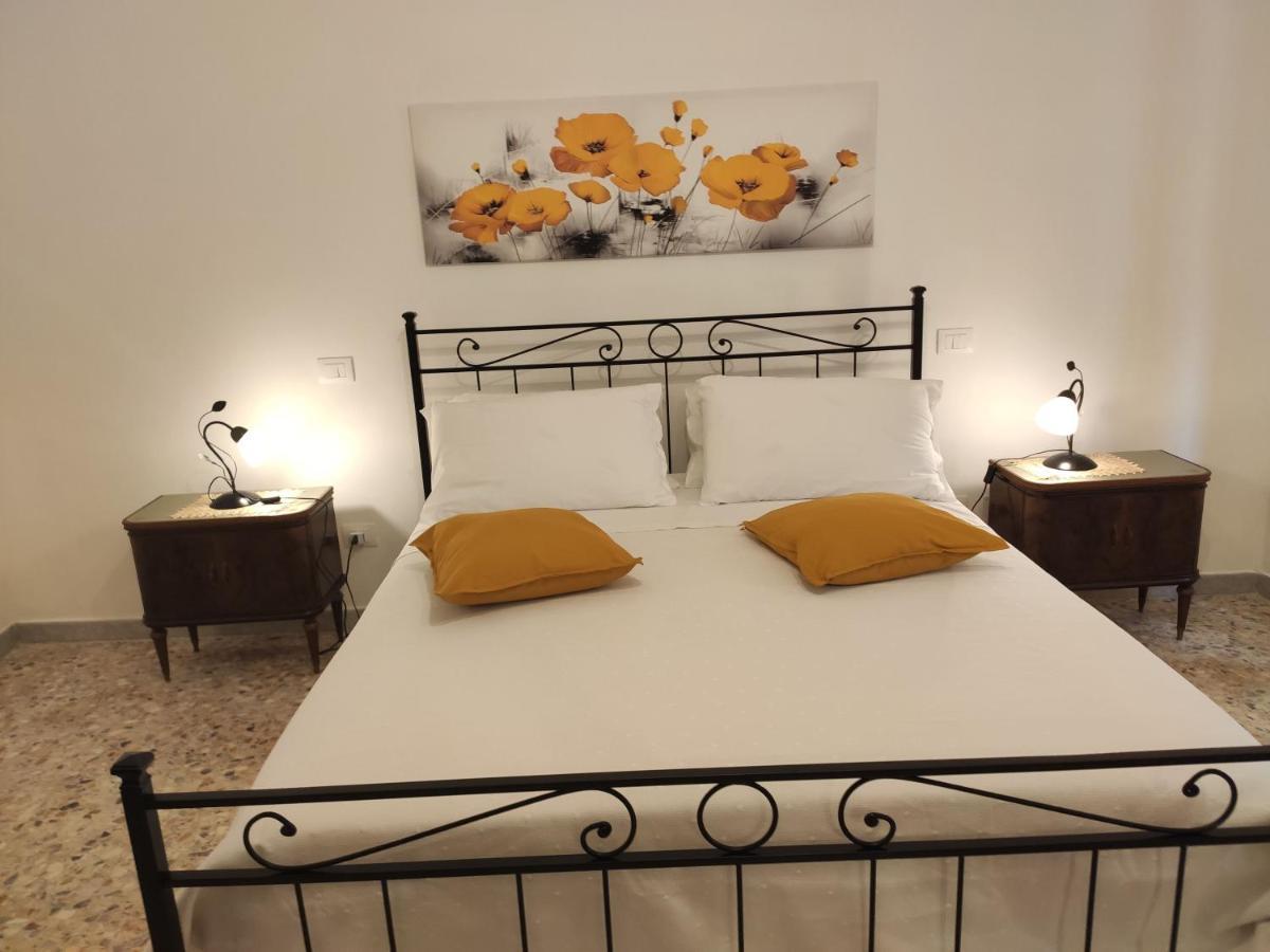 B&B 24 Maggio Carloforte  Exterior photo